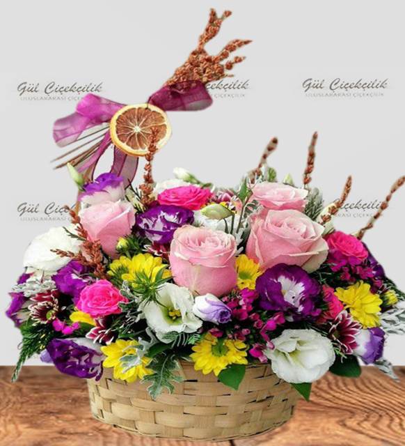  Sepetli Renkli Çiçek Aranjmanı 