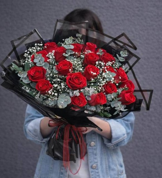 Kırmızı Gül ve Cipso Premium Buket (Romantik Seri)