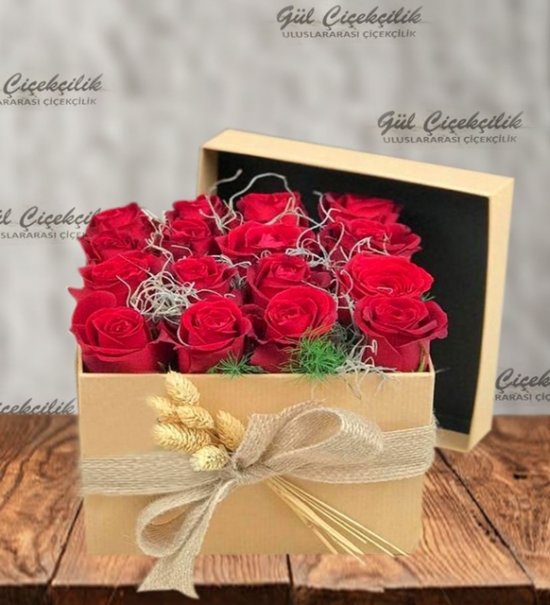 ÖZEL KUTUDA 16 GÜL 